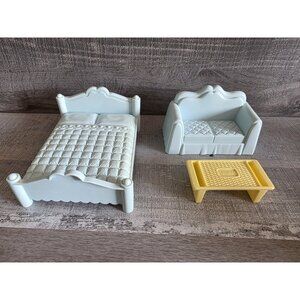 Playskool Double Bed Victorian House 90s Blue Plastic Dollhouse Playskool b224b